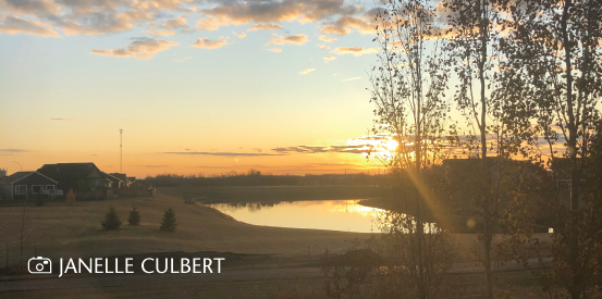 2Cardwidget 553X275 Budmillersunset Janelleculbert Sunset at the lake in Lloydminster; Photo Credit: Janelle Culbert